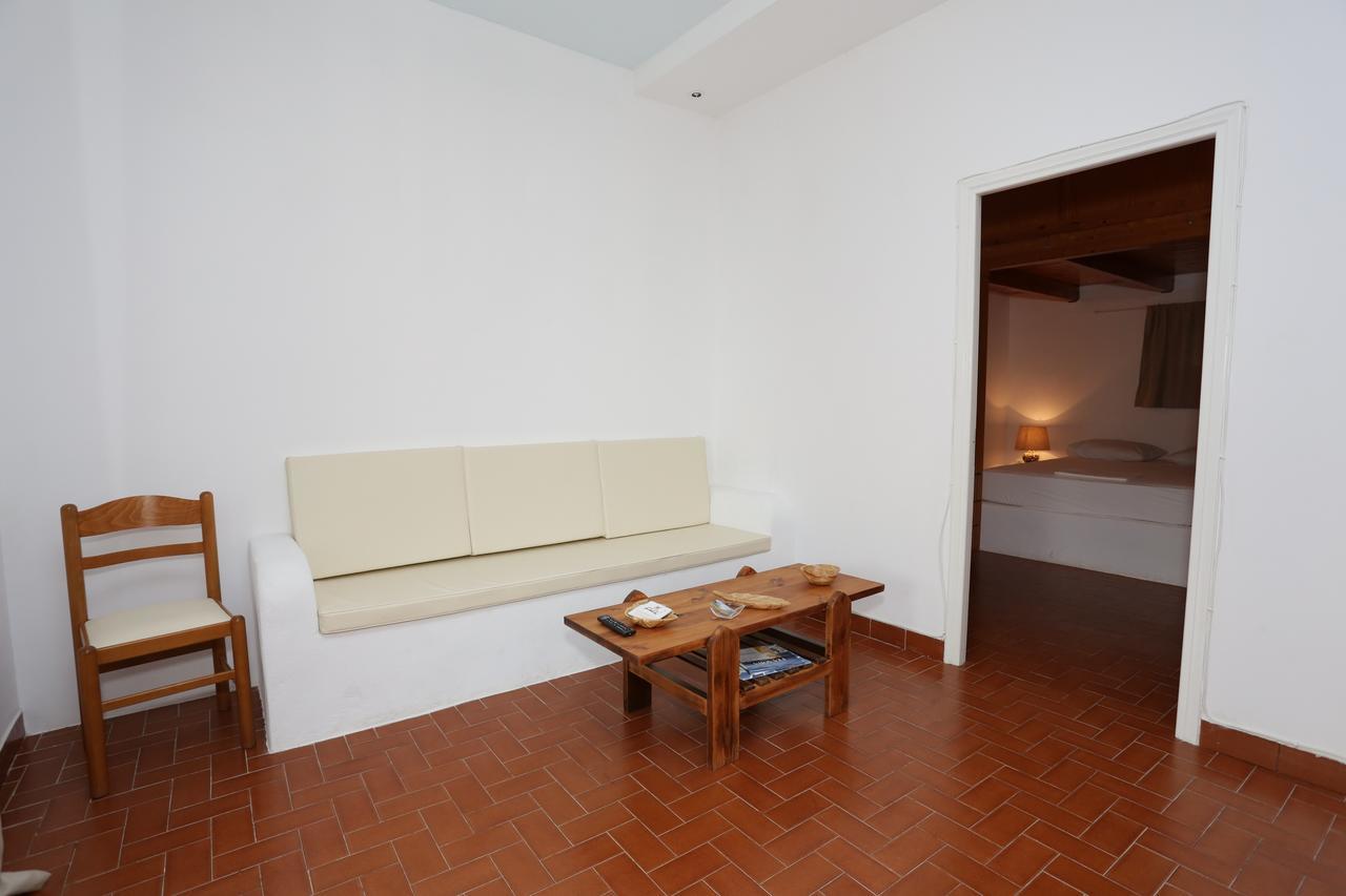 Artemis Suites Romanos  외부 사진