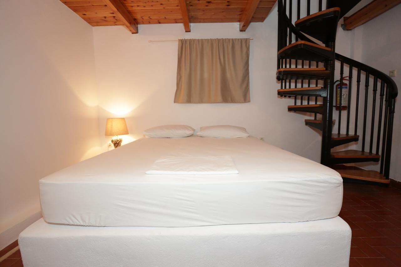 Artemis Suites Romanos  외부 사진