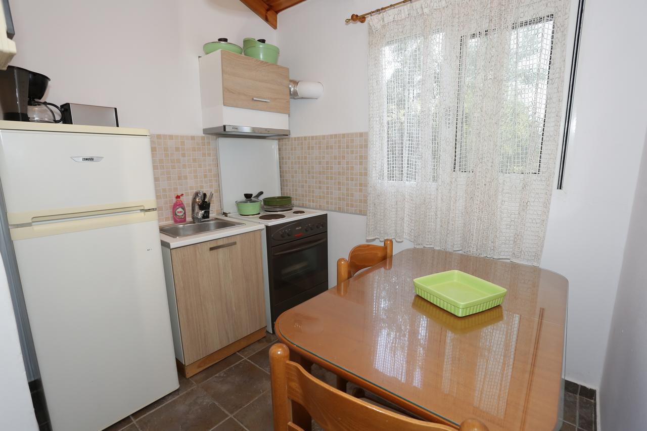 Artemis Suites Romanos  외부 사진