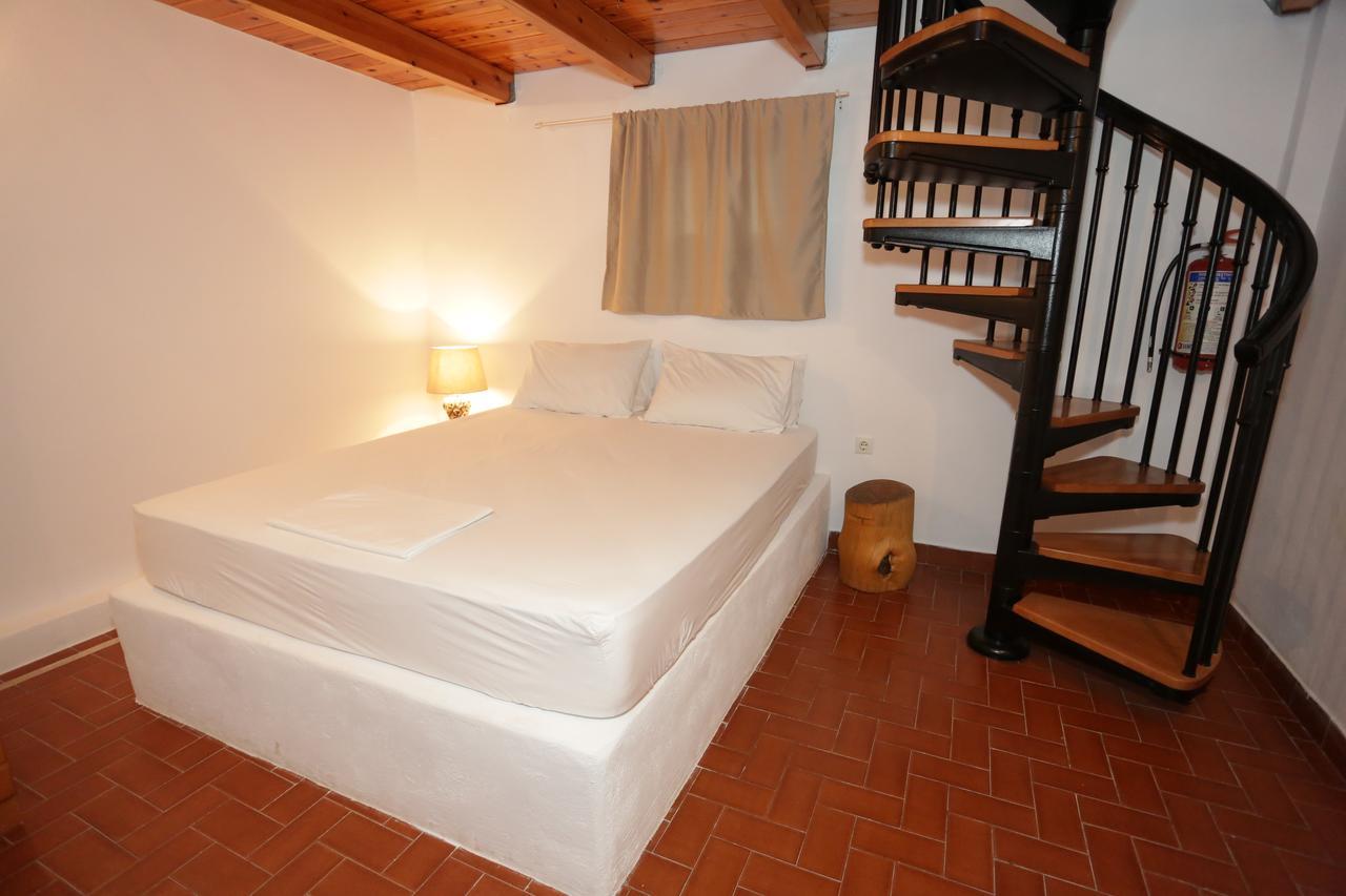 Artemis Suites Romanos  외부 사진
