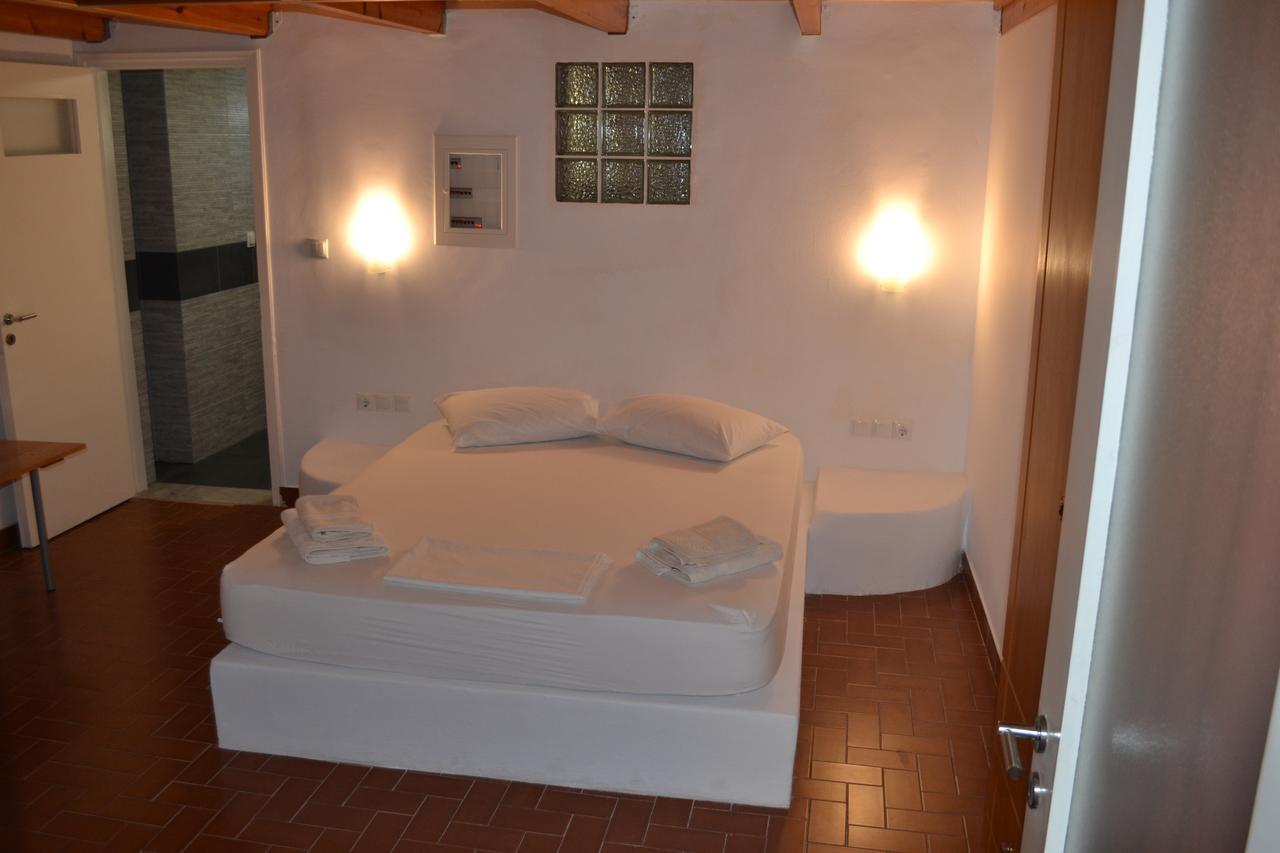 Artemis Suites Romanos  외부 사진