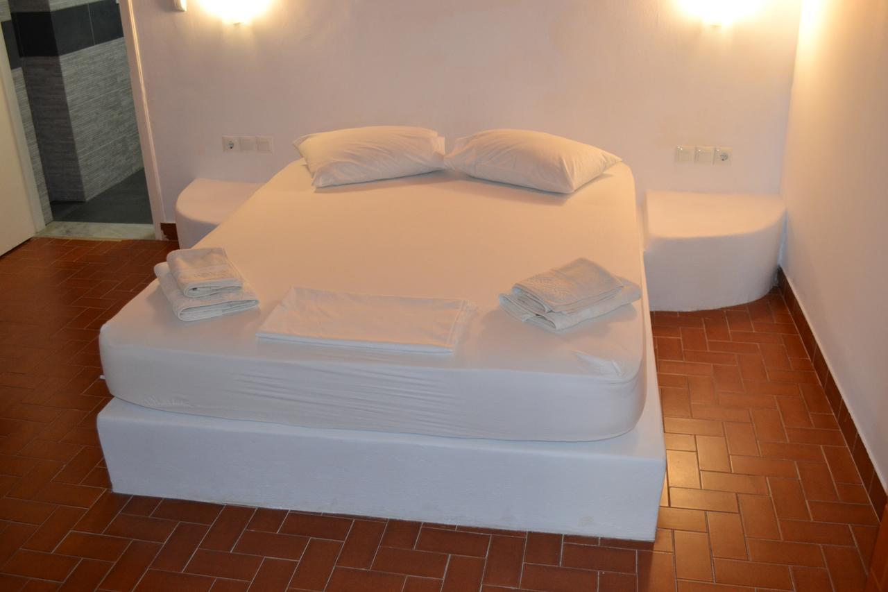 Artemis Suites Romanos  외부 사진